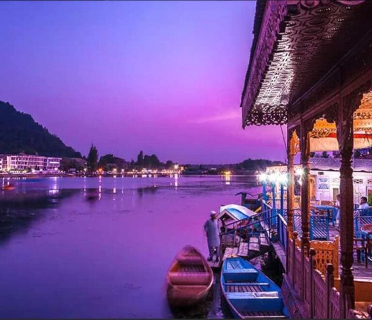 Premium Honeymoon 7 Days 6 Nights Package